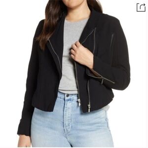 Anthropologie Blank NYC Mesh Detail Black
Crepe Jacket size M